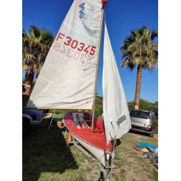 Red 420 sailing dinghy, well maintained and in good condition