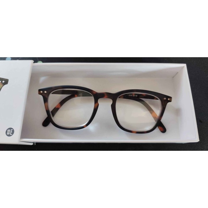IZIPIZY Trendy & Engaging Turtoise Reading glasses +3.0